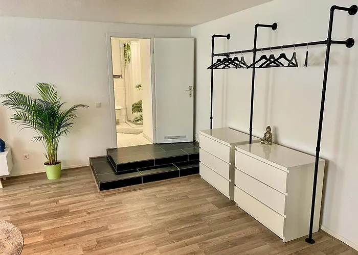 Kaarst-Apt Fuer 4, Zentral, Gemuetlich, Privater Parkplatz
