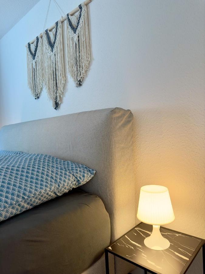 Kaarst-apt Fuer 4, Zentral, Gemuetlich, Privater Parkplatz *