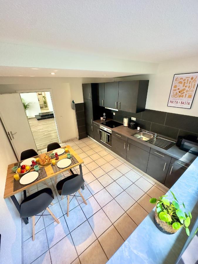 Apartment Kaarst-apt Fuer 4, Zentral, Gemuetlich, Privater Parkplatz *